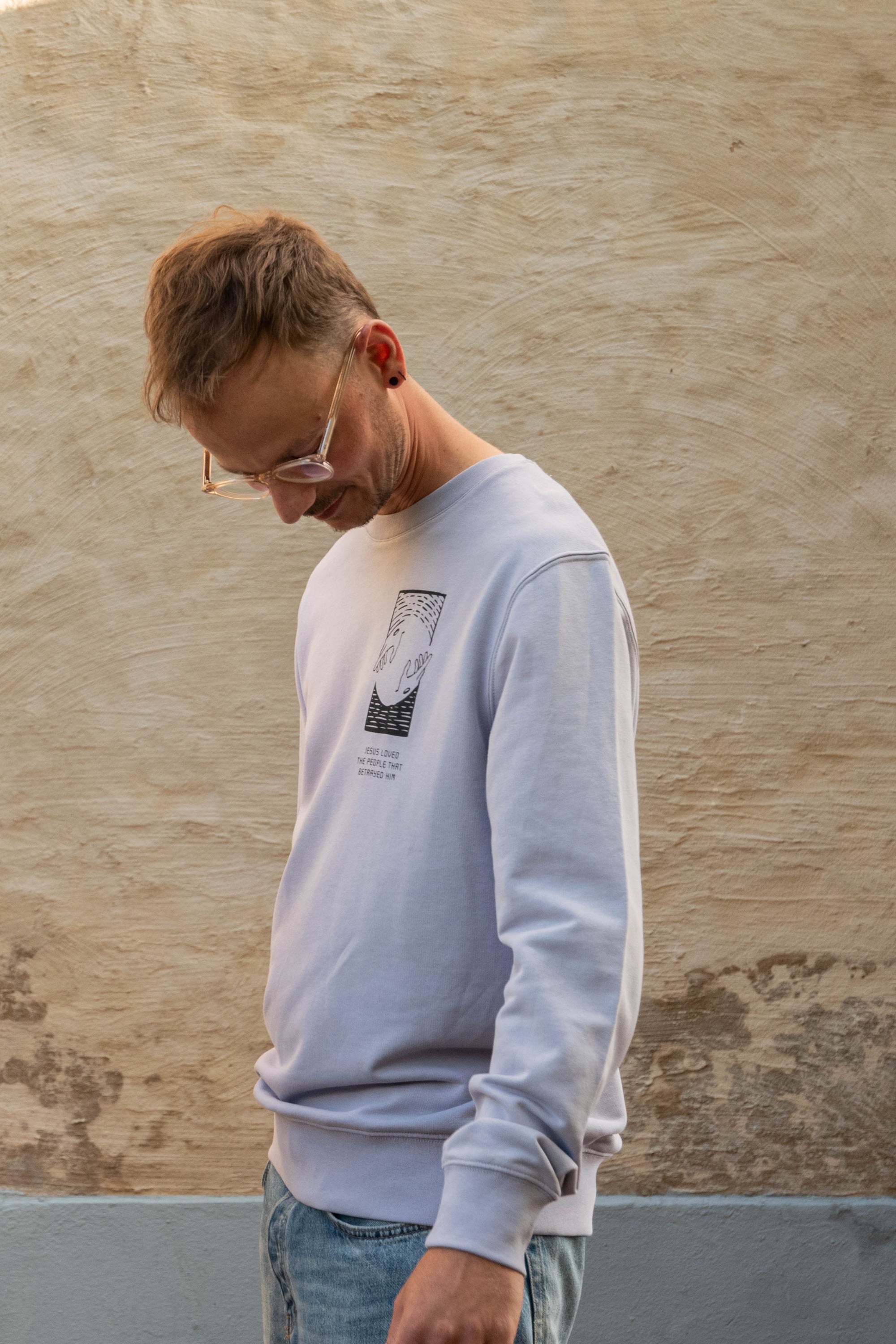 Golan lila sweater unisex