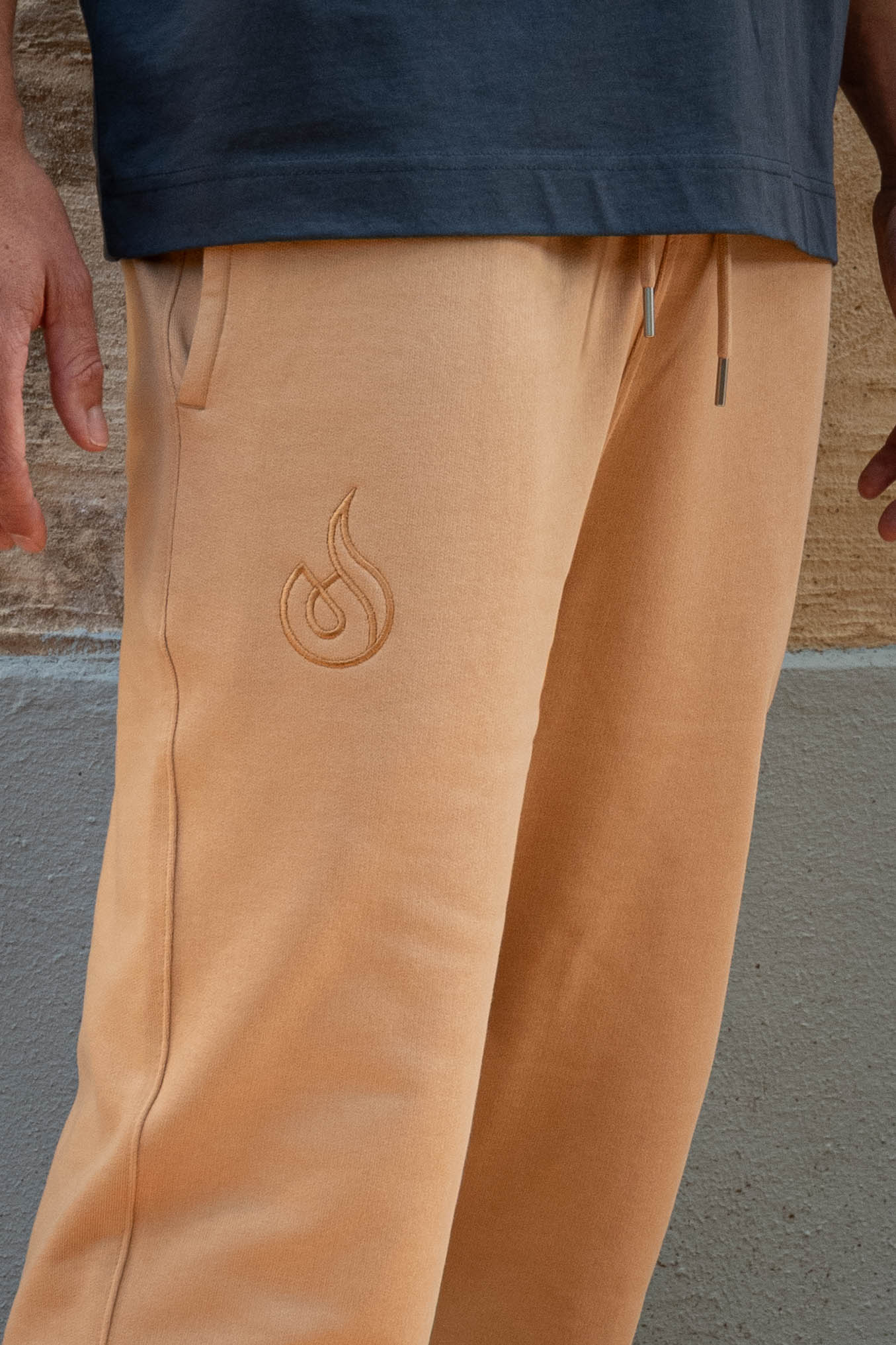 Jogger korengeel unisex